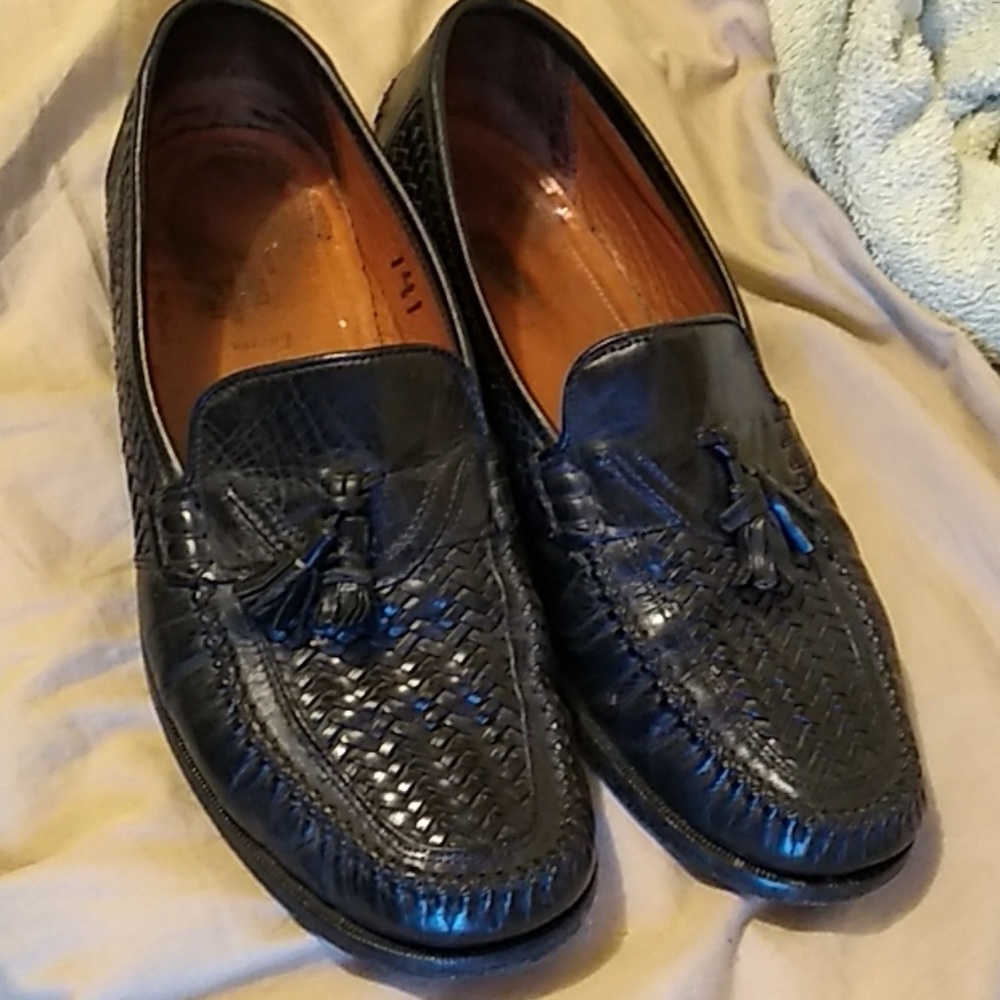 Allen Edmonds tassle loafer